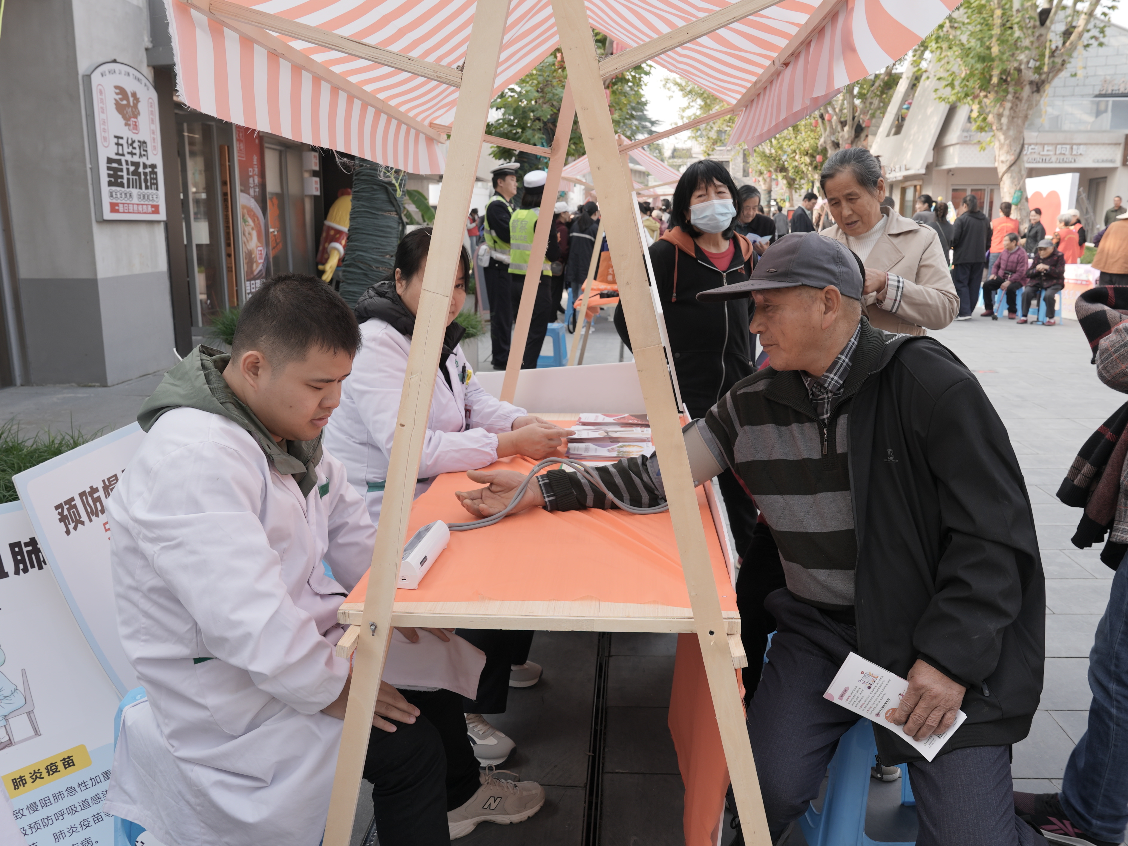 DSC08261.JPG DSC08261.JPG